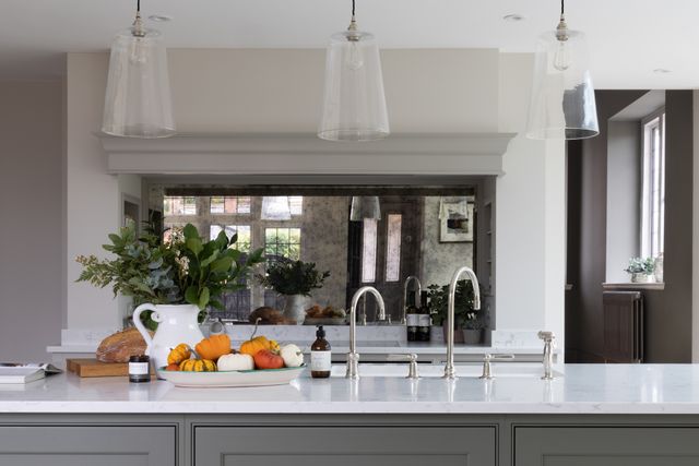 Miele 6 for 4 by Humphrey munson