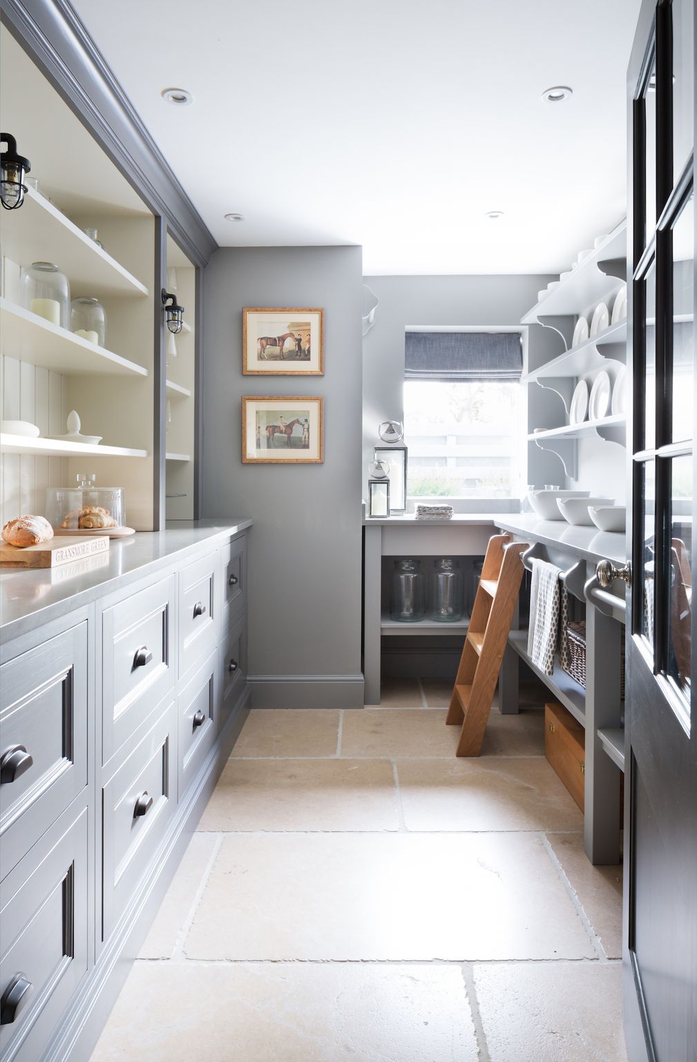 5 reasons we love a walk in pantry