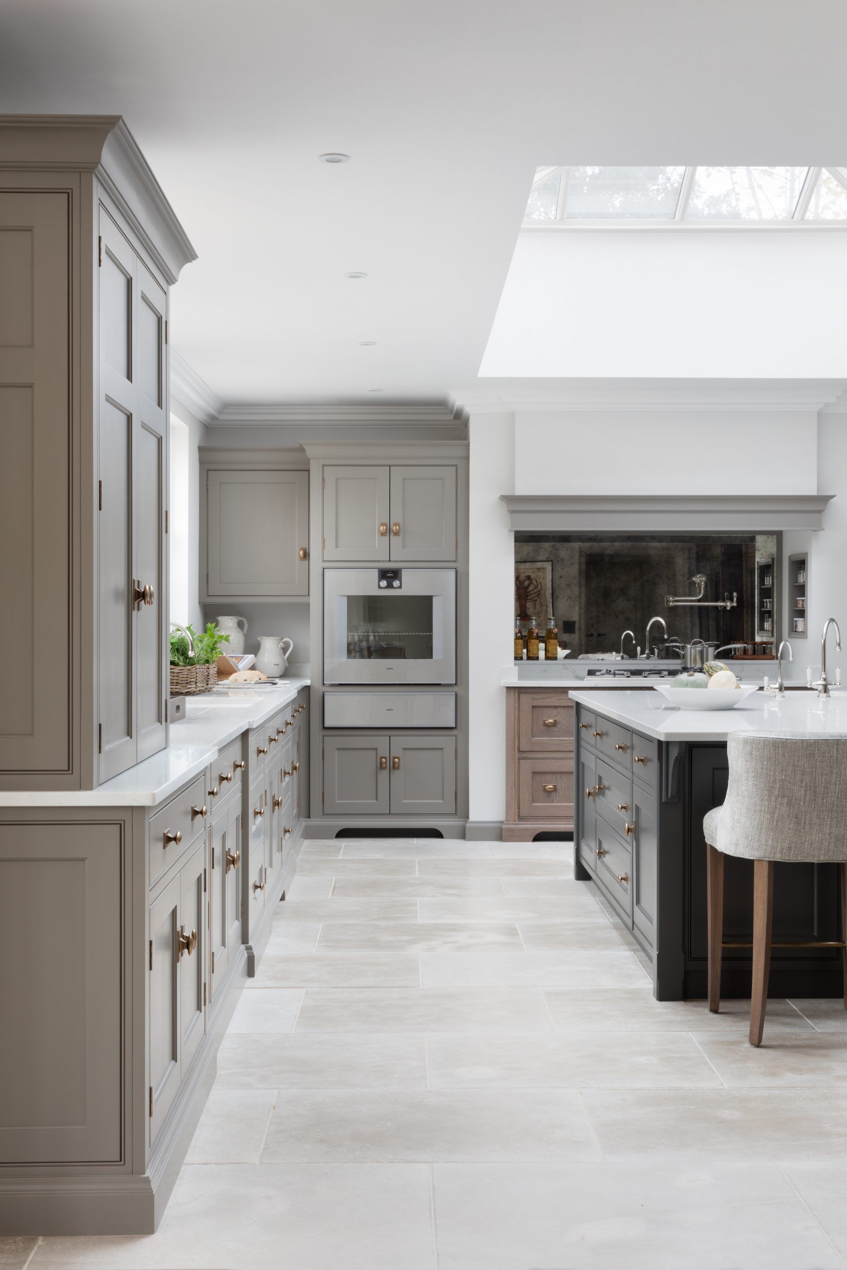 Luxury Kitchens London Uk Cost: Ultimate Guide to Prices & Trends