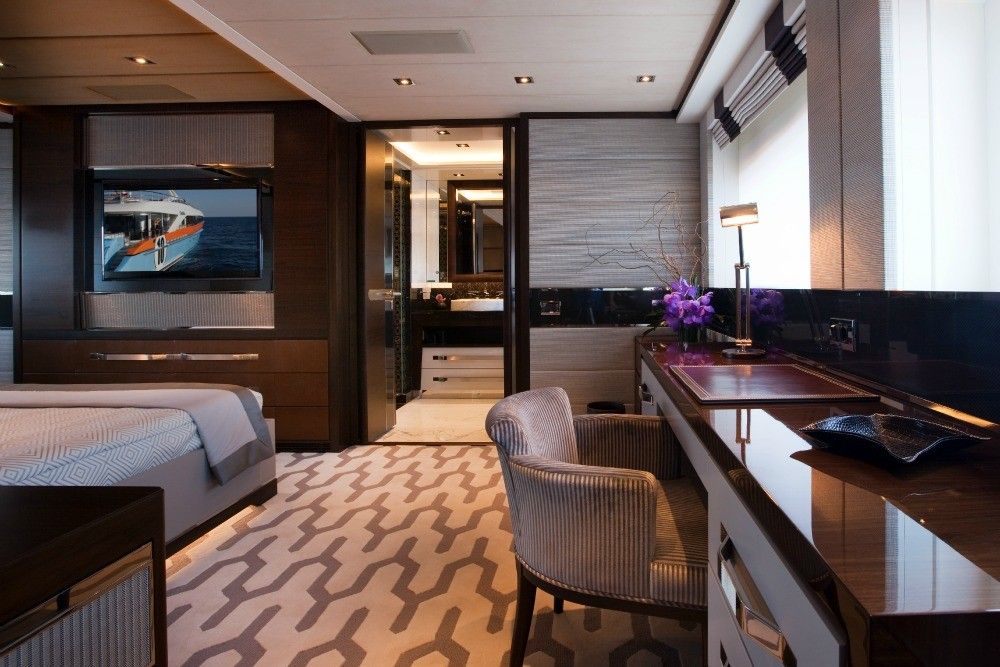 37m Aurelia - Luxury Yacht Bedroom - Humphrey Munson Blog 2