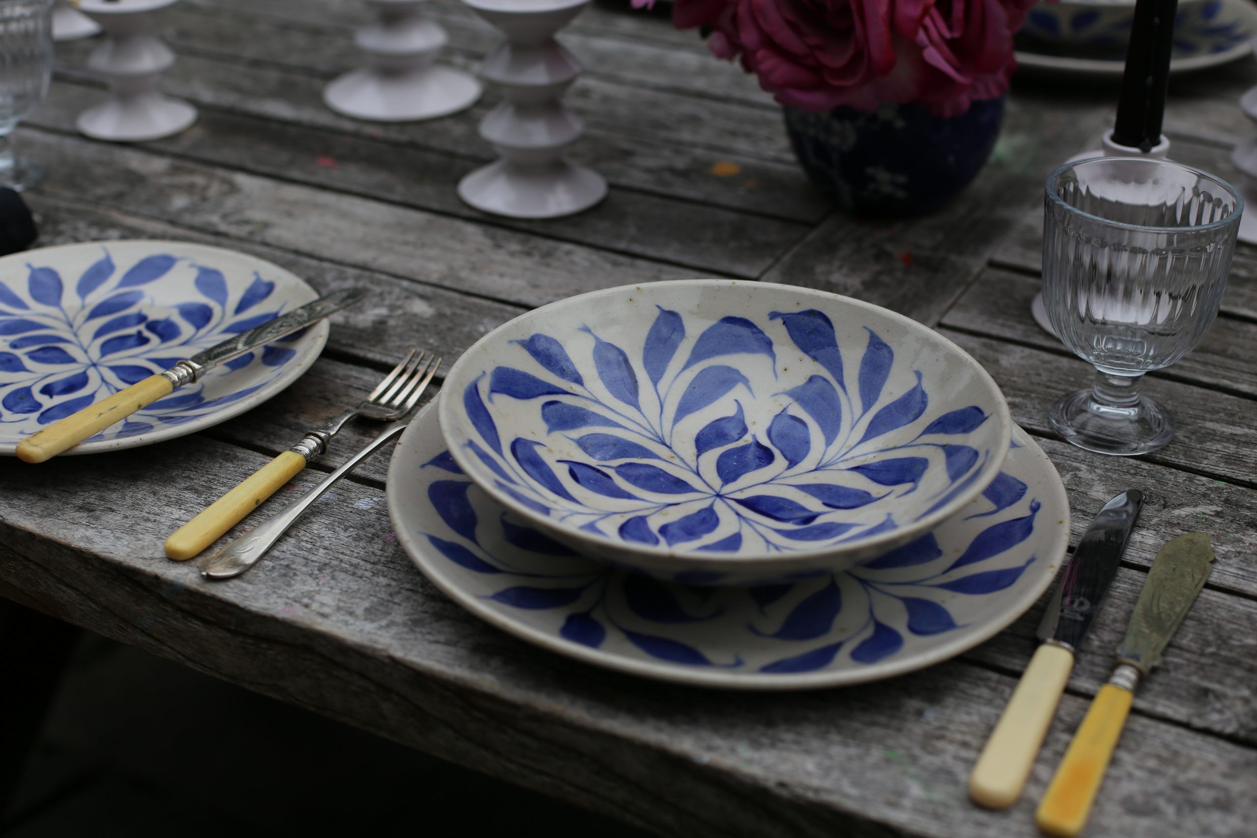 Georgie Bronwin ceramics - Humphrey Munson Blog - Table Styling