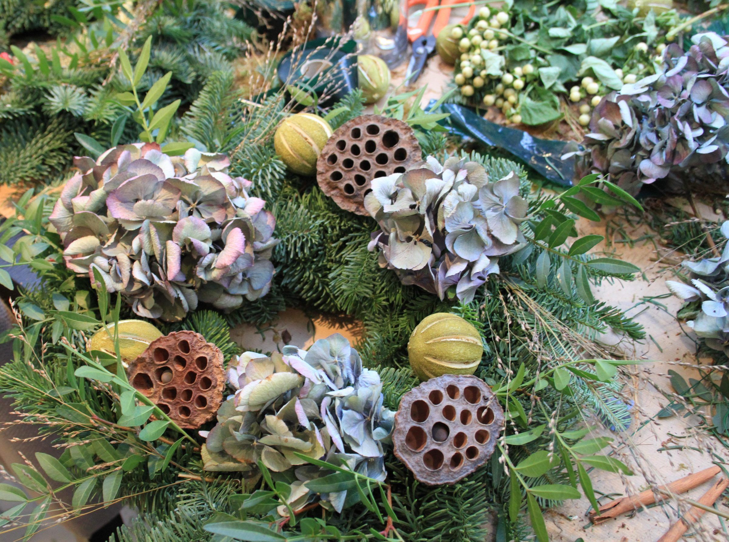 Wreath Workshop - Wild Wood London - Humphrey Munson Blog 4
